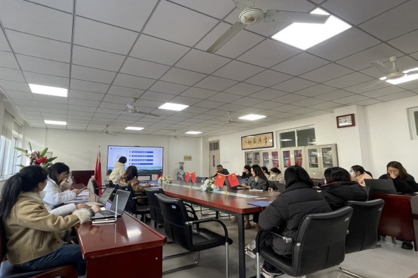 2025年“图书馆服务进院系”系列——走进财金学院 教育信息咨询服务助力学术科研